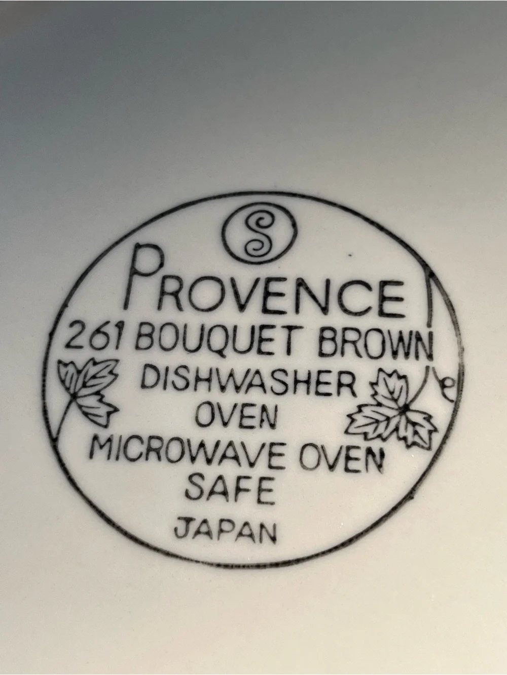 Decorative White and Brown Floral Dinner Plate sango